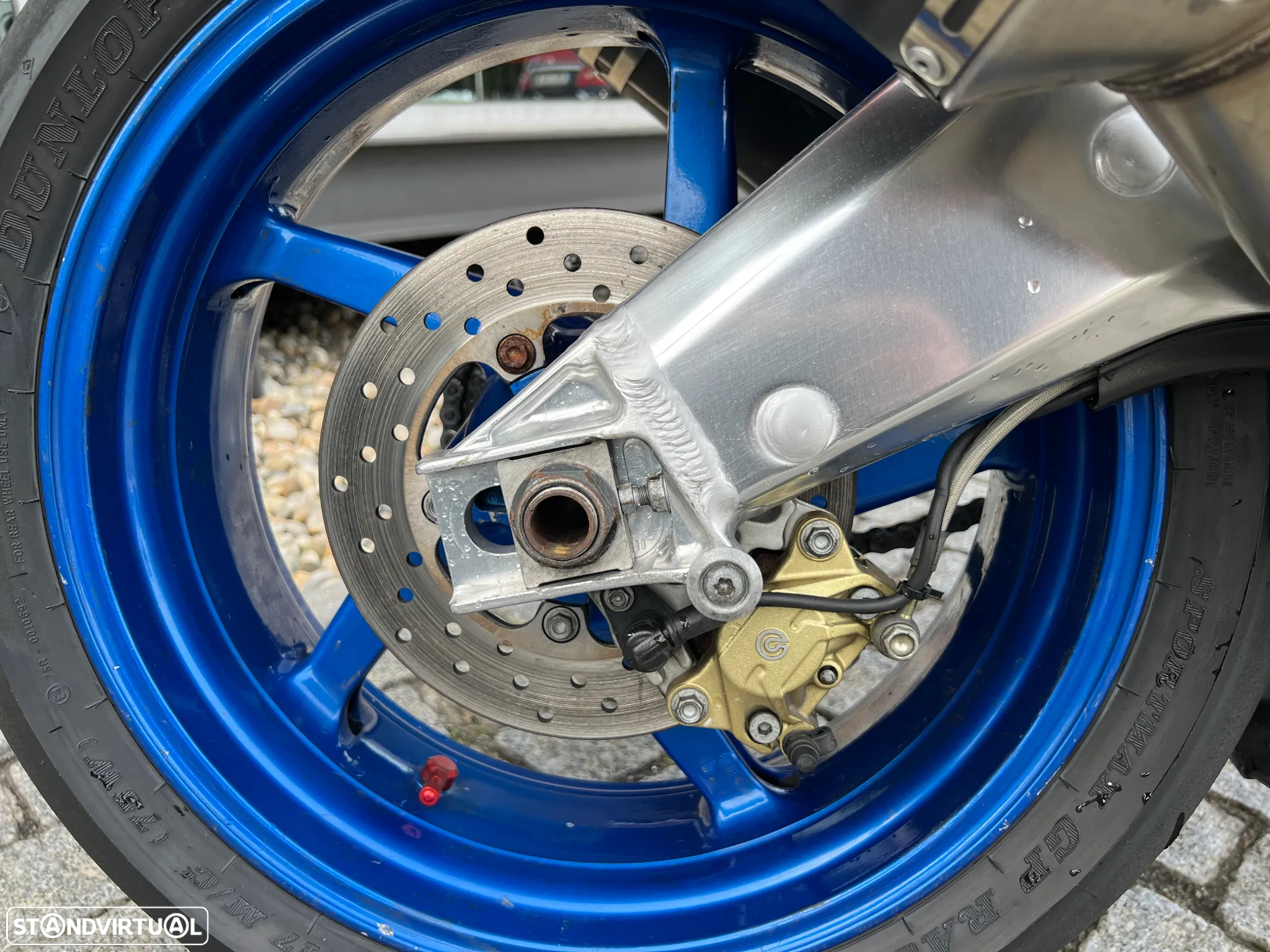 Aprilia RSV 1000R-RR - 19