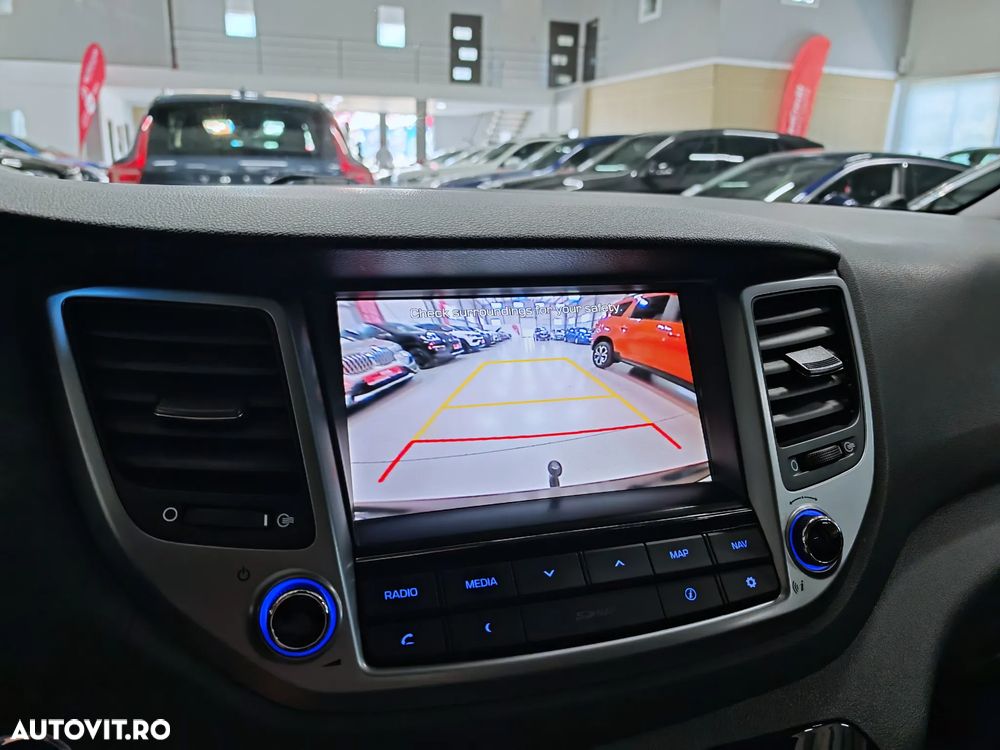 Hyundai Tucson blue 1.7 CRDi 2WD DCT Premium - 14