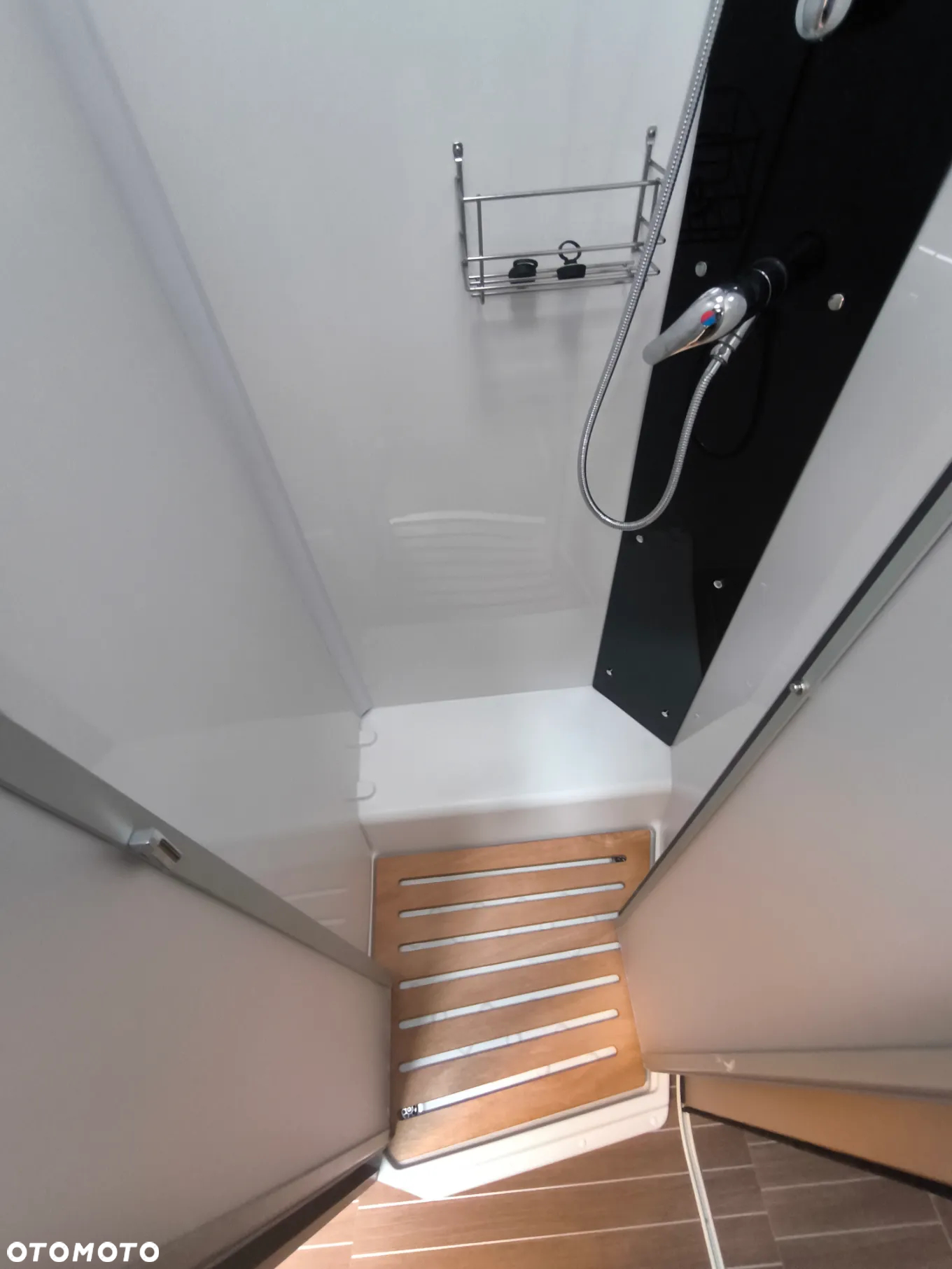 Blucamp Ocean 525 - 39