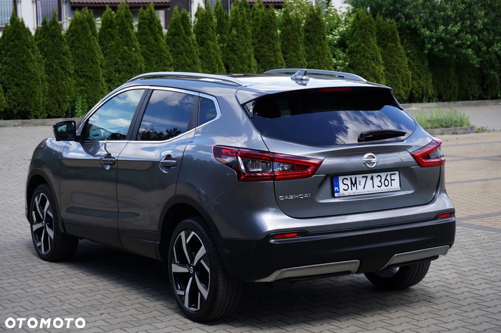 Nissan Qashqai 1.6 DIG-T Tekna - 11