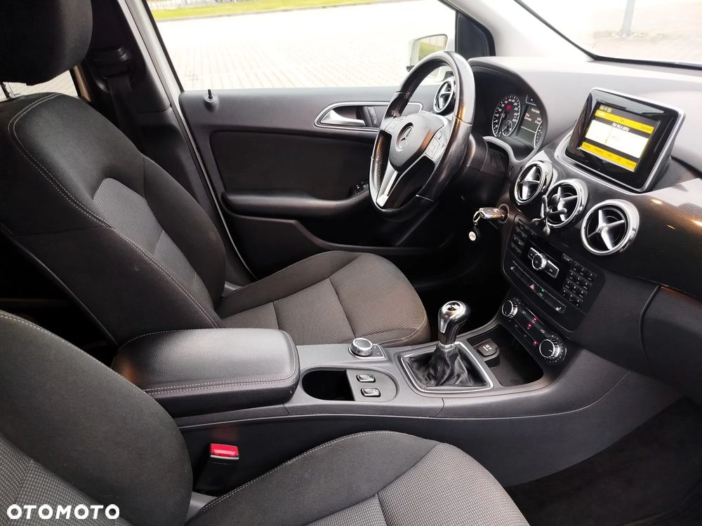 Mercedes-Benz Klasa B 180 CDI (BlueEFFICIENCY) - 8
