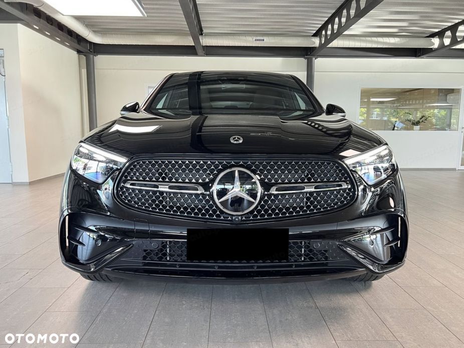 Mercedes-Benz GLC - 4