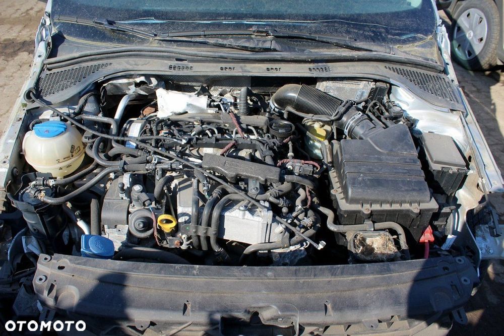 Skoda Rapid 2016 1.6TDI CXMA Spaceback (MASKA, ZDERZAK, LAMPA, BŁOTNIK, DRZWI, SZYBA, FOTEL) - 13