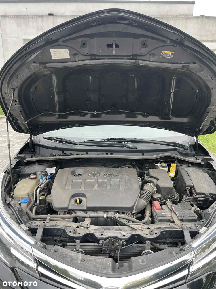 Toyota Corolla 1.6 Active - 9