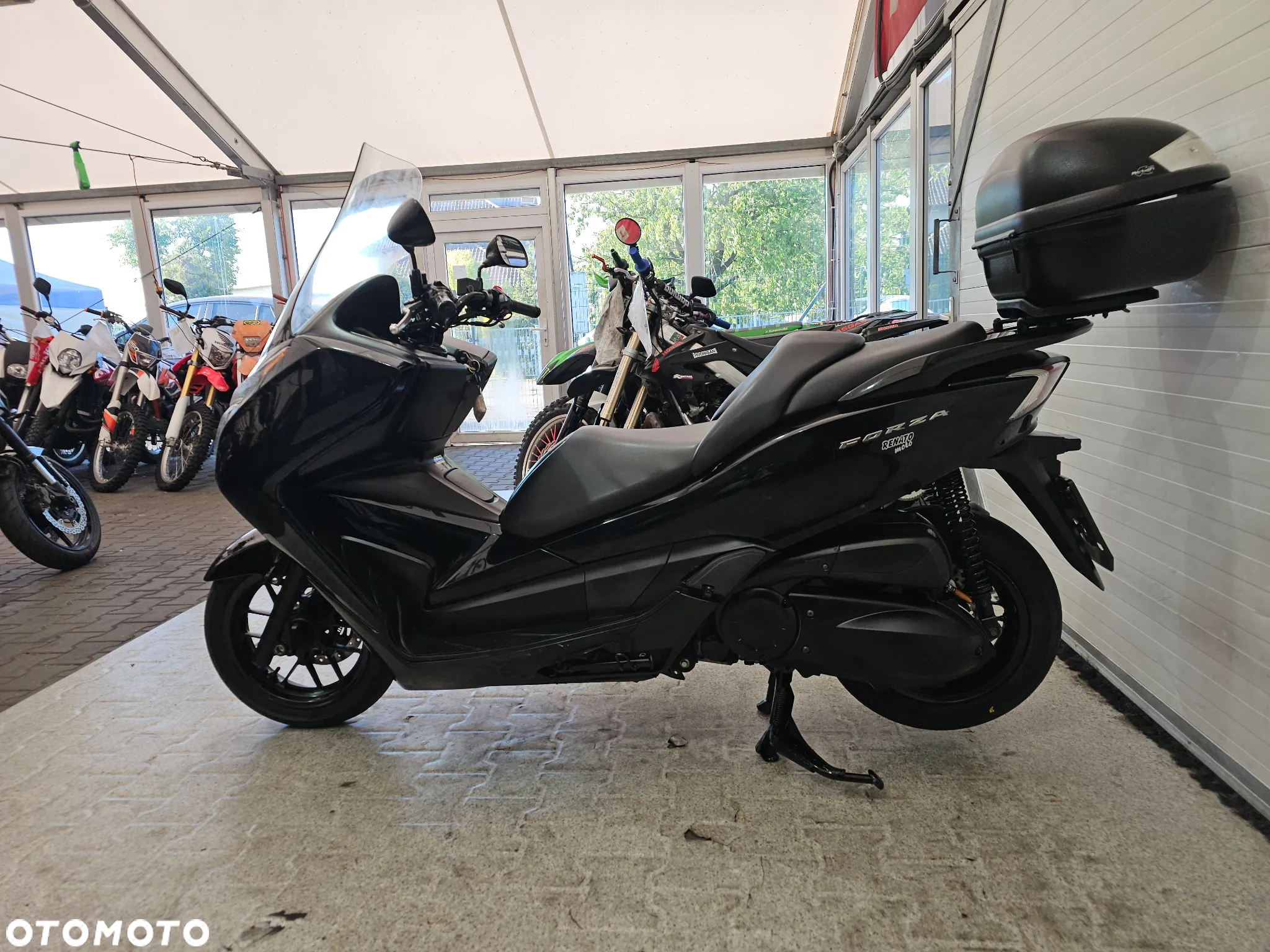 Honda NSS - 17
