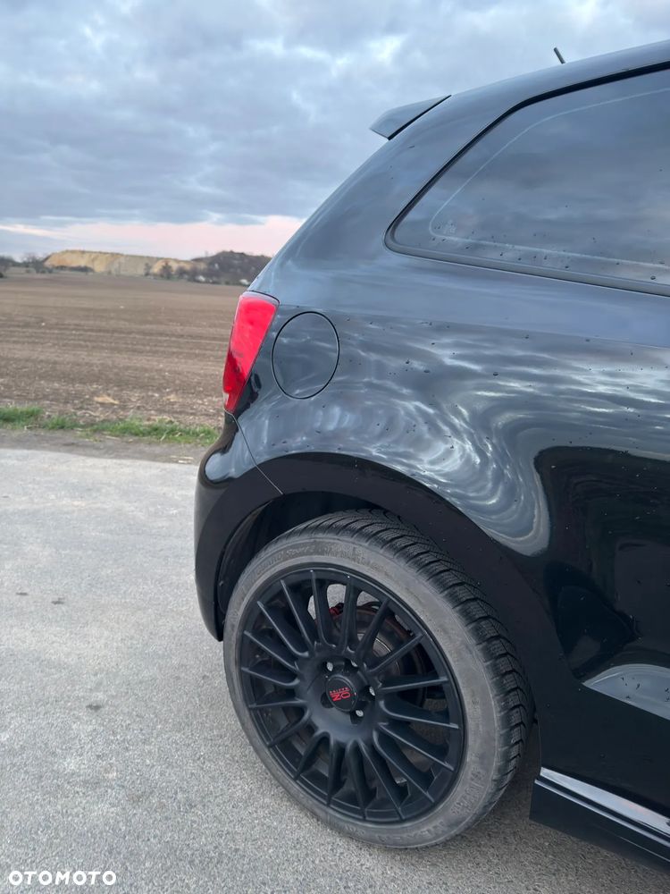 Volkswagen Polo - 14