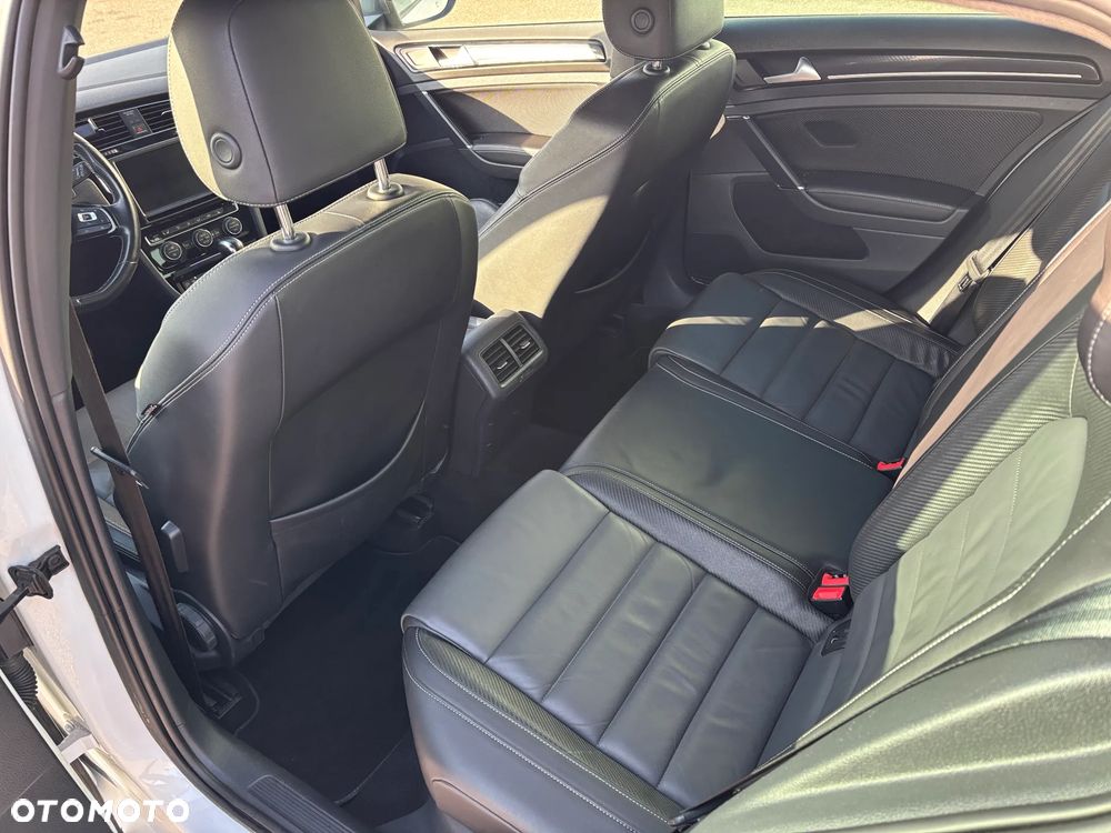 Volkswagen Golf 2.0 TSI BMT 4Mot R DSG - 12