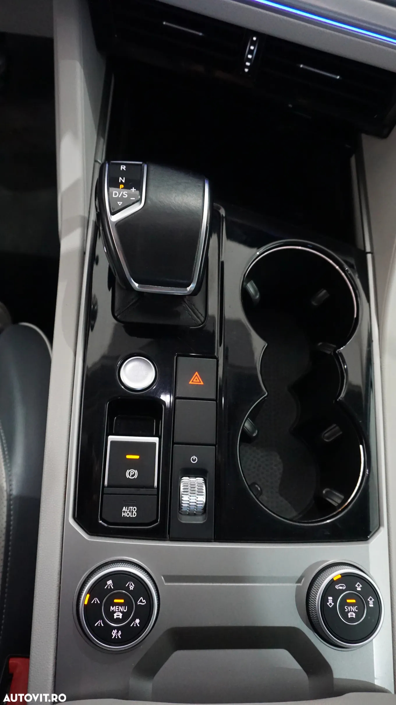 Volkswagen Touareg V6 TDI Elegance - 26