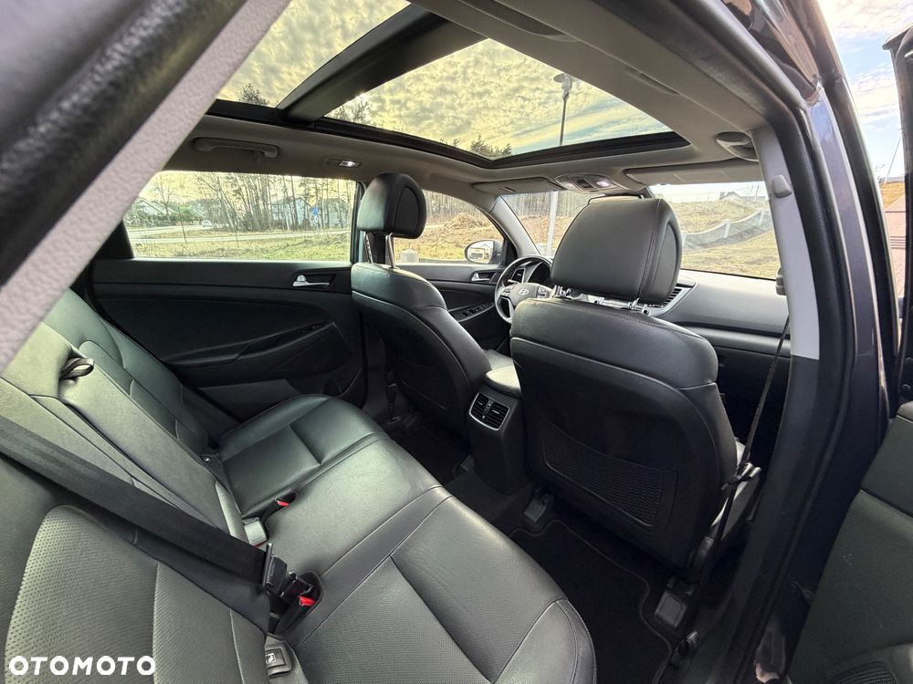 Hyundai Tucson blue 1.7 CRDi 2WD Advantage - 17