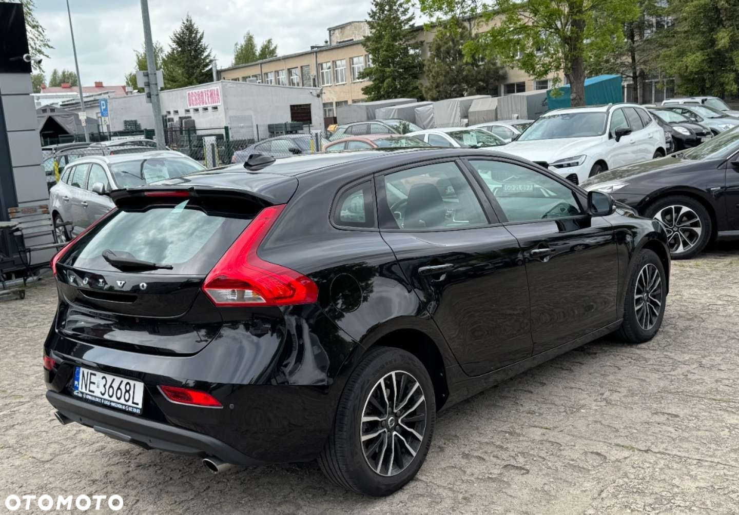 Volvo V40 - 12