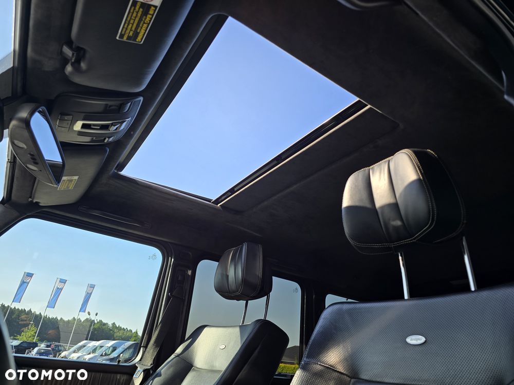 Mercedes-Benz Klasa G 63 AMG AMG SPEEDSHIFT 7G-TRONIC - 12