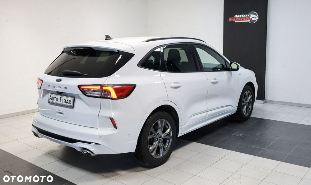 Ford Kuga 1.5 EcoBoost ST-LINE - 9