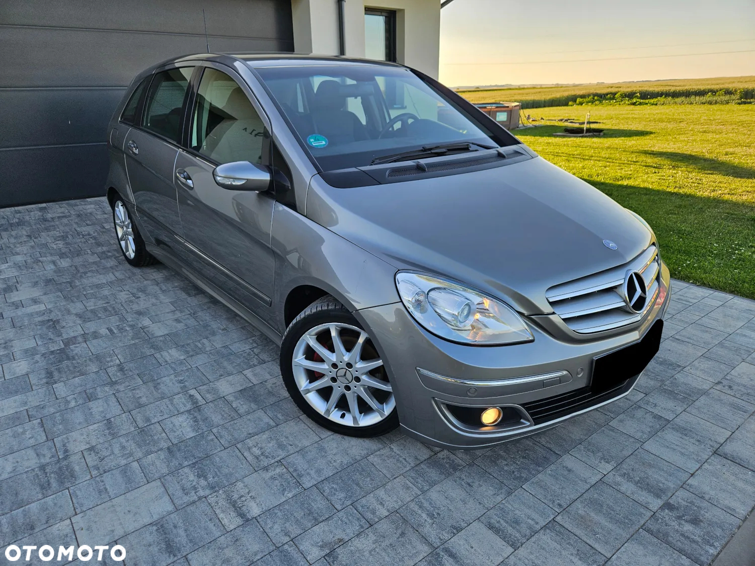 Mercedes-Benz Klasa B 200 - 14