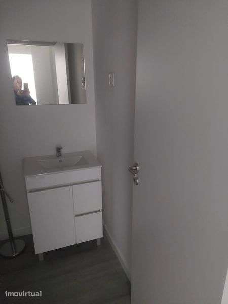 Apartamento T2 Minde Alugar - Grande imagem: 5/8