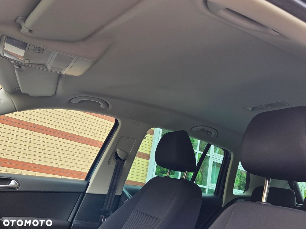 Volkswagen Tiguan 2.0 TDI DPF 4Motion DSG Sport & Style - 26