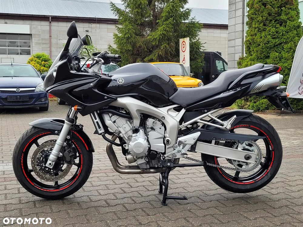 Yamaha FZ6 - 3