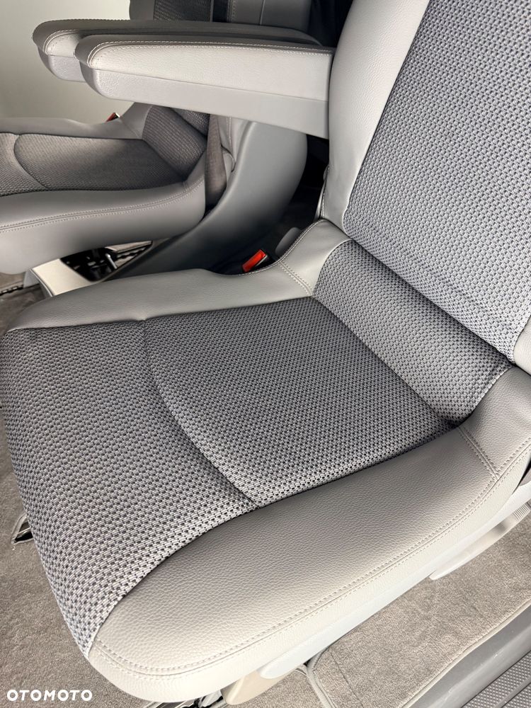 Mercedes-Benz Viano 3.0 CDI kompakt Automatik Fun Activity DPF - 25