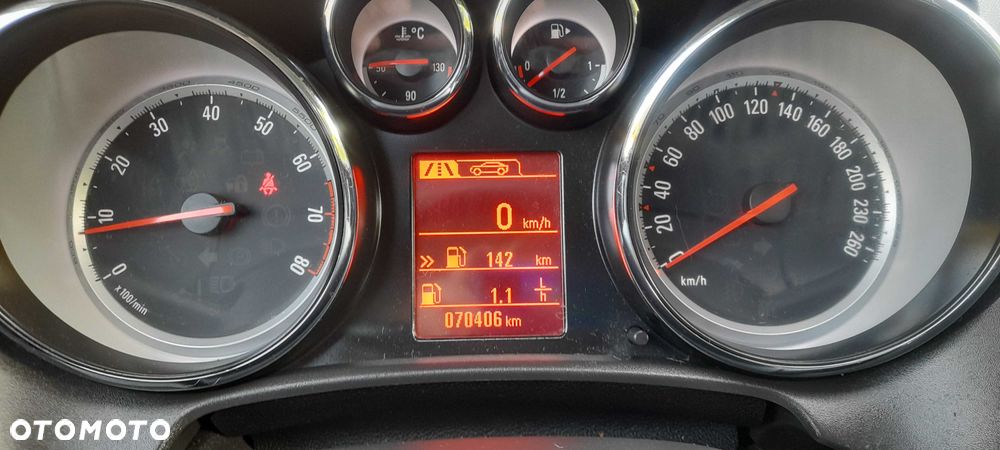 Opel Astra - 8