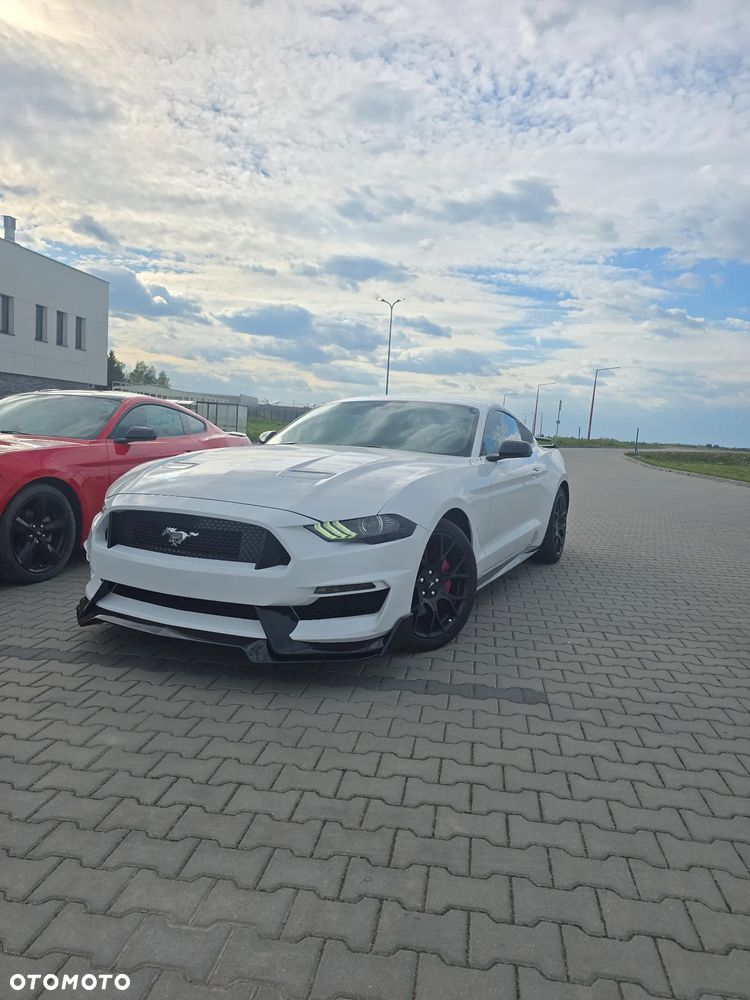 Ford Mustang - 11