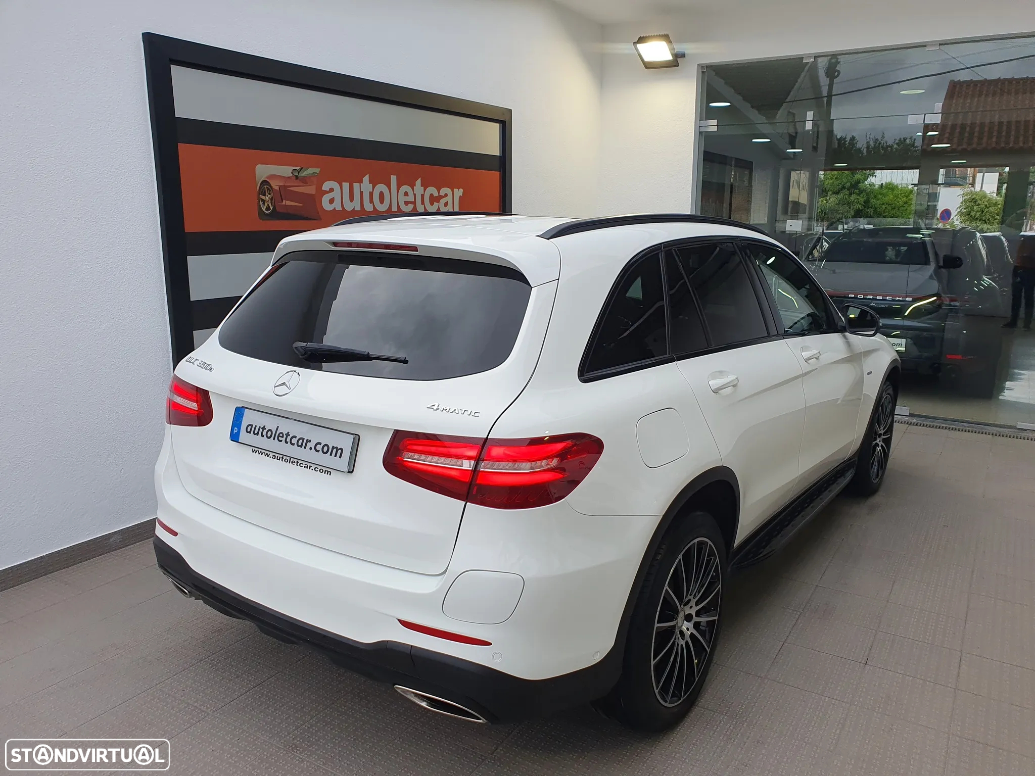 Mercedes-Benz GLC 350 e AMG Line 4-Matic - 35
