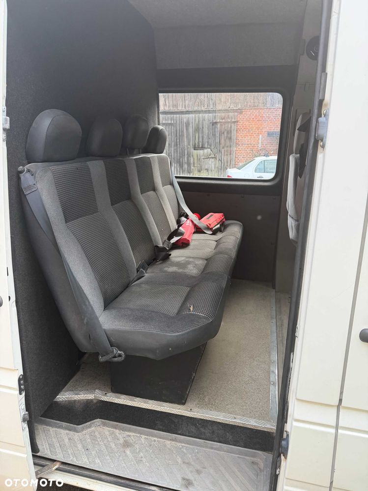Volkswagen LT - 4