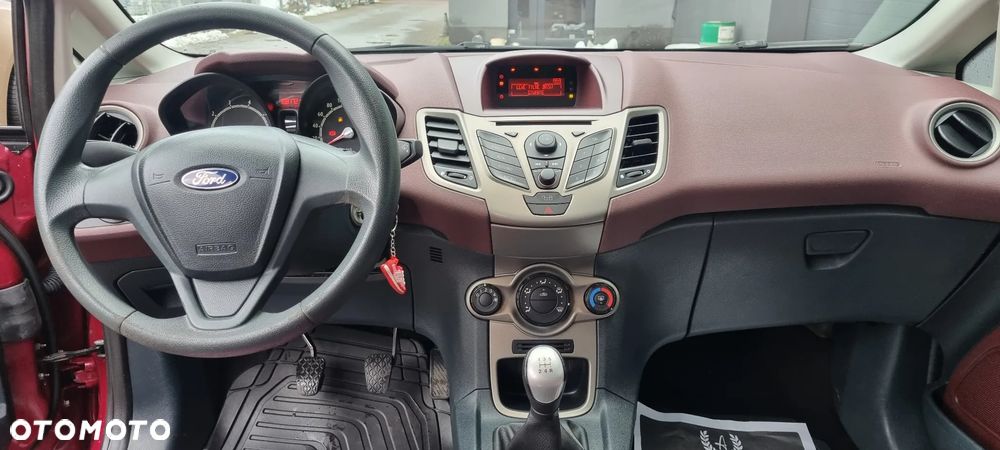 Ford Fiesta 1.25 Trend - 16