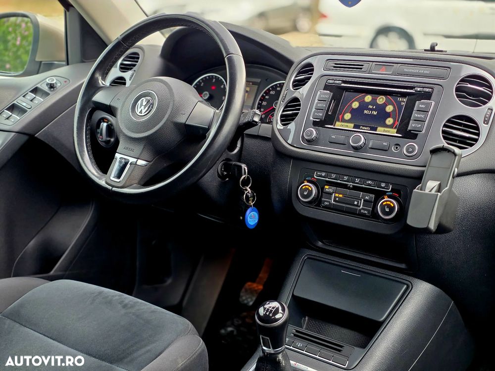 Volkswagen Tiguan 2.0 TDI DPF 4Motion Sport & Style - 6