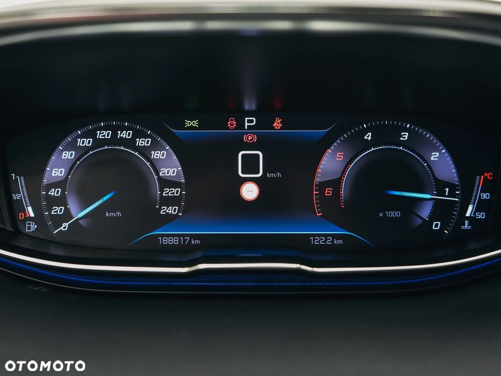 Peugeot 5008 1.5 BlueHDI Active S&S EAT8 - 29