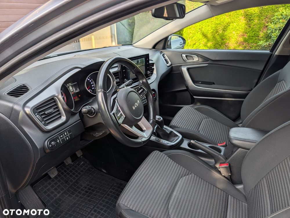 Kia Ceed 1.5 T-GDI Business Line - 8