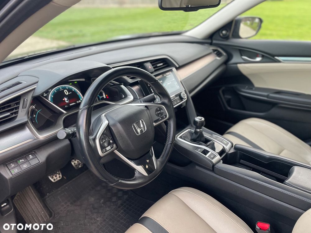 Honda Civic 1.5 T Executive - 10