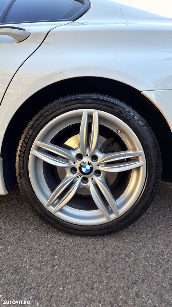 BMW Seria 5 535d xDrive - 14