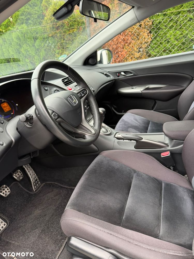Honda Civic 1.8i-VTEC Sport - 17