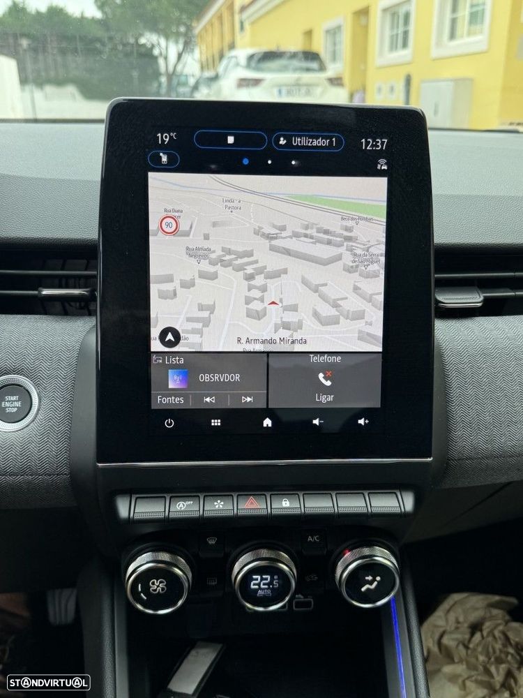 Renault Clio 1.0 TCe Techno Bi-Fuel - 21