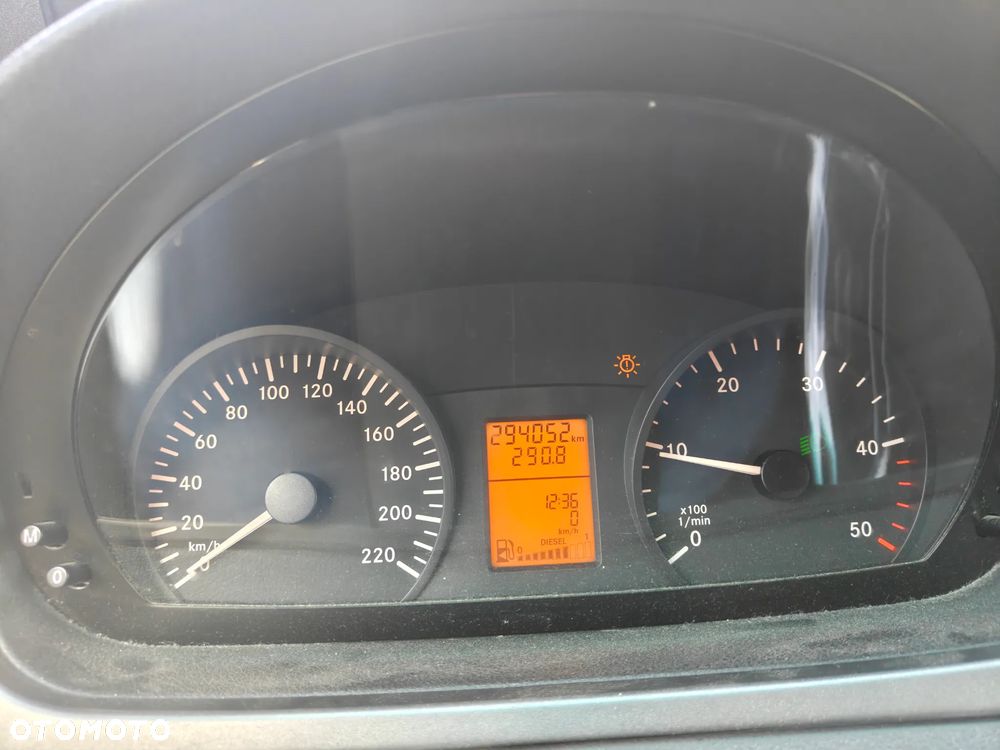Mercedes-Benz Vito 639.701 - 11