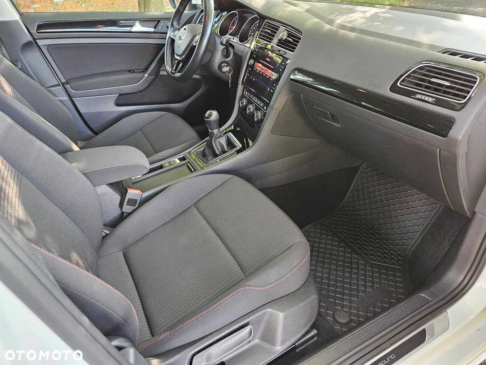 Volkswagen Golf 2.0 TDI BMT Comfortline - 24