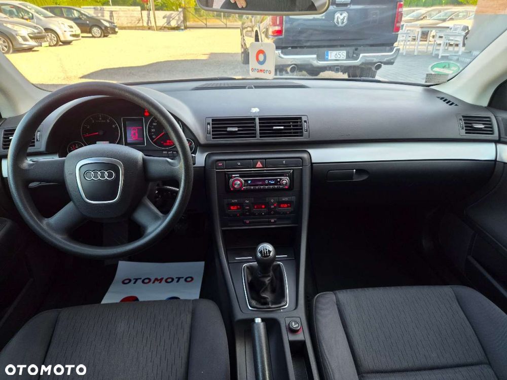 Audi A4 Avant - 8