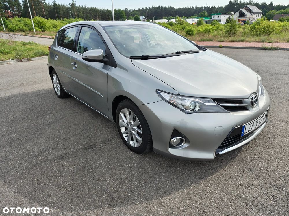 Toyota Auris 1.33 Dual-VVT-i Edition - 12