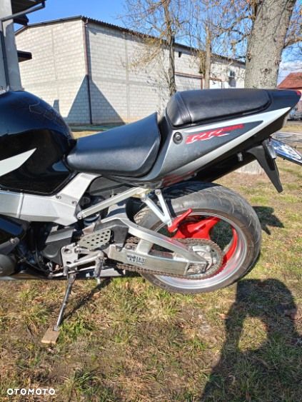 Honda CBR - 17