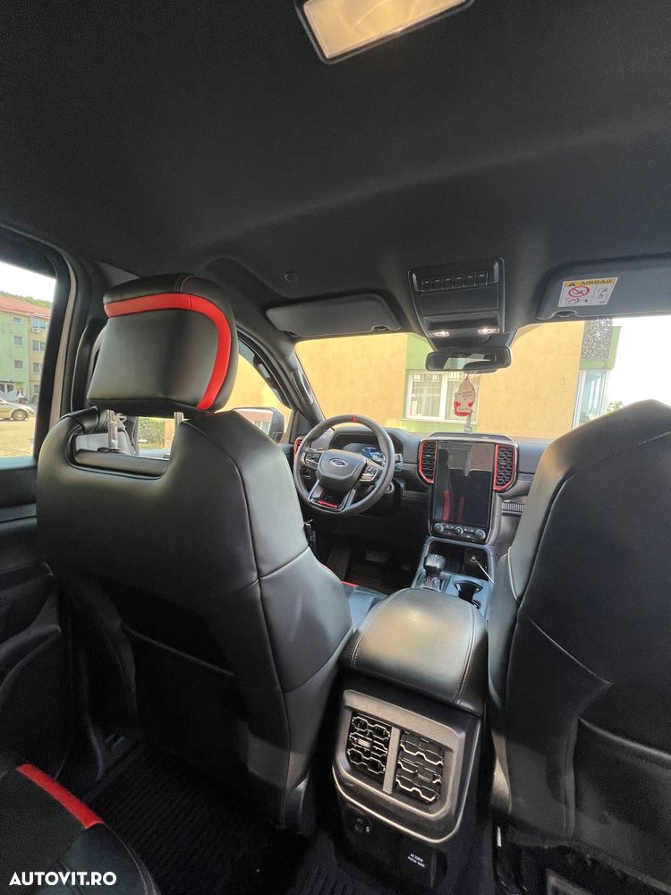 Ford Raptor - 8