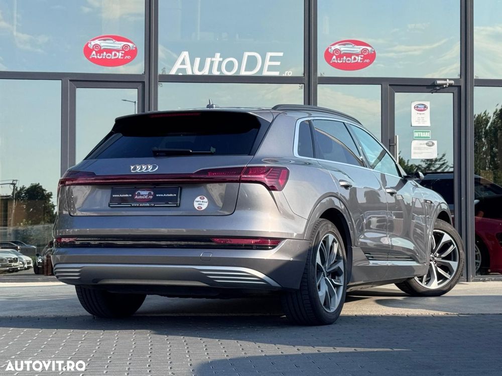 Audi e-tron - 5
