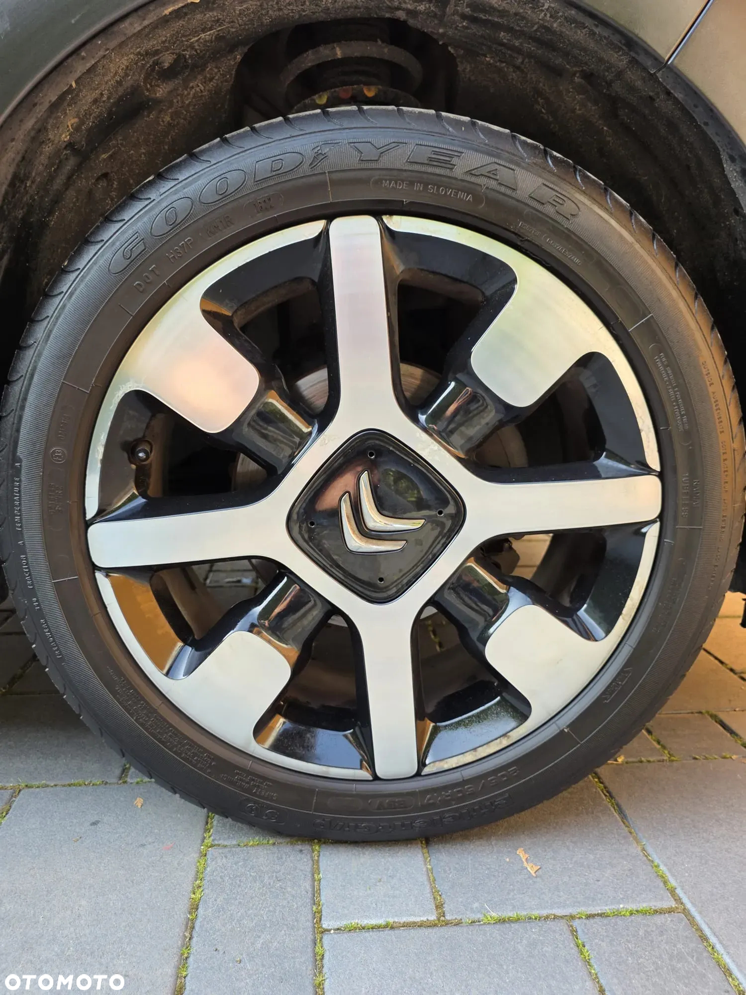 Citroën C3 1.2 PureTech Shine S&S - 34