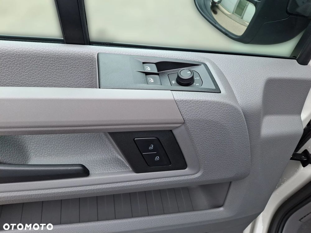 Volkswagen Crafter - 23