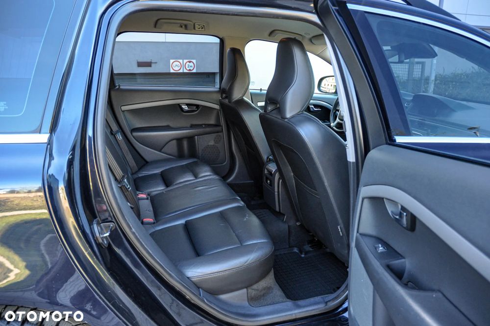 Volvo V70 - 11