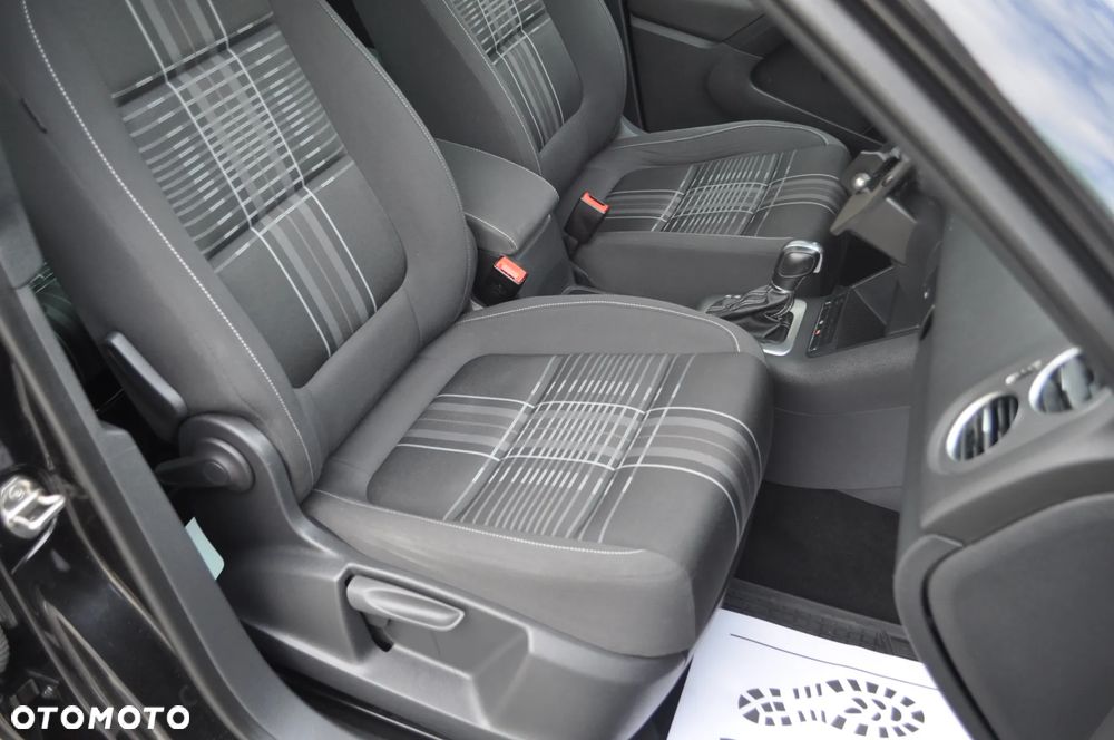 Volkswagen Tiguan 2.0 TDI DPF 4Motion DSG Lounge Sport & Style - 25