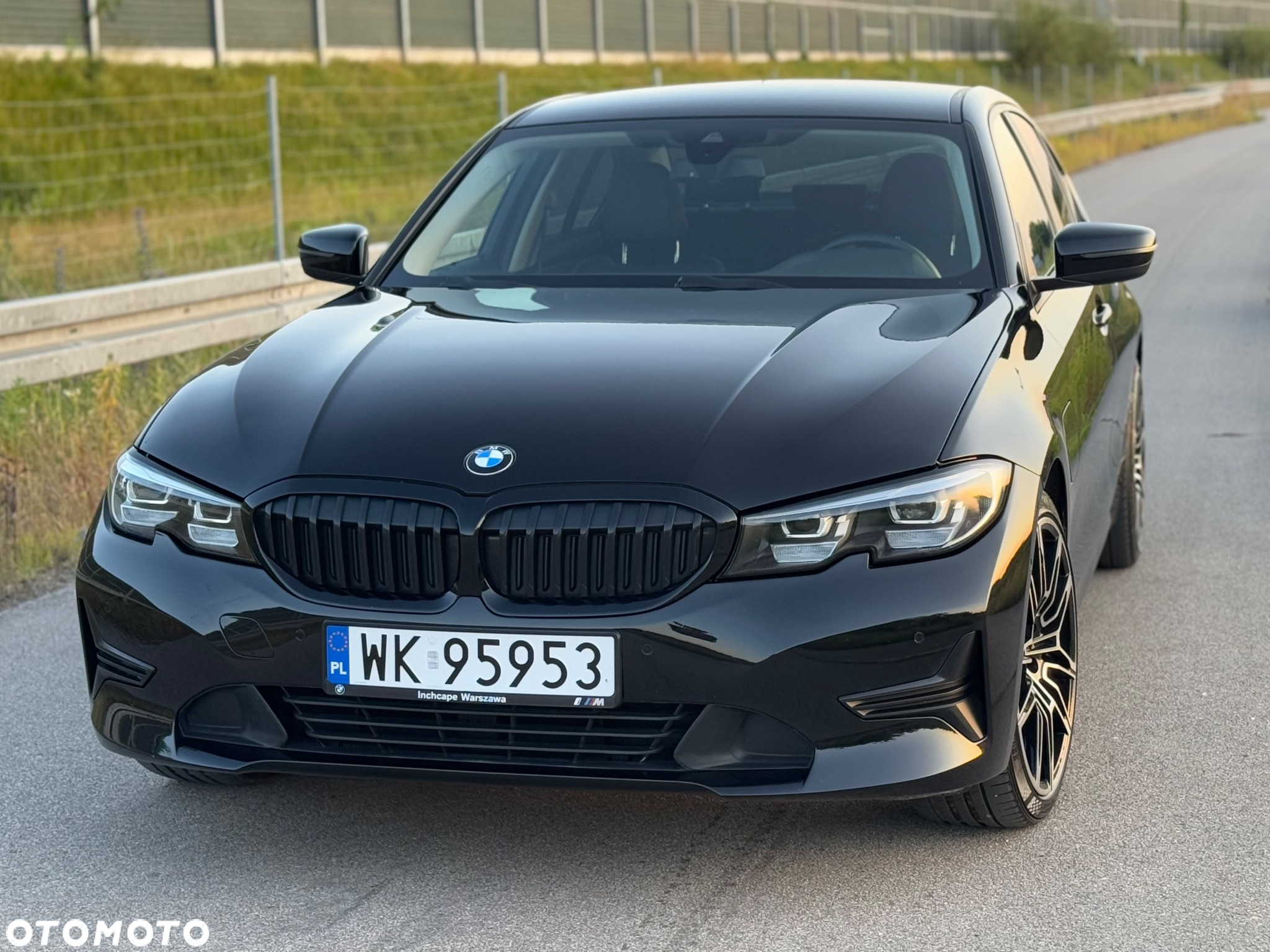 BMW Seria 3 330e Sport - 26