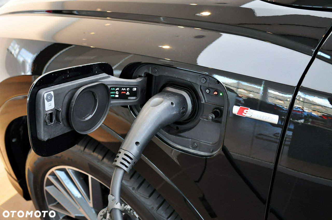 Audi Q3 Sportback - 6