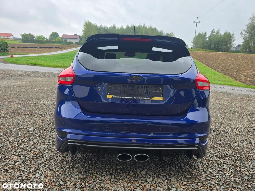Ford Focus 2.0 EcoBoost ST mit Leder-Sport-Paket - 6