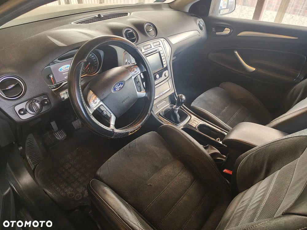 Ford Mondeo 2.5 Titanium - 7