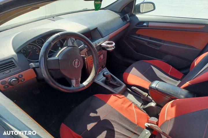 Butoane comenzi volan Opel Astra H  [din 2004 pana  2007] seria Hatchback 1.6 MT (105 hp) - 5