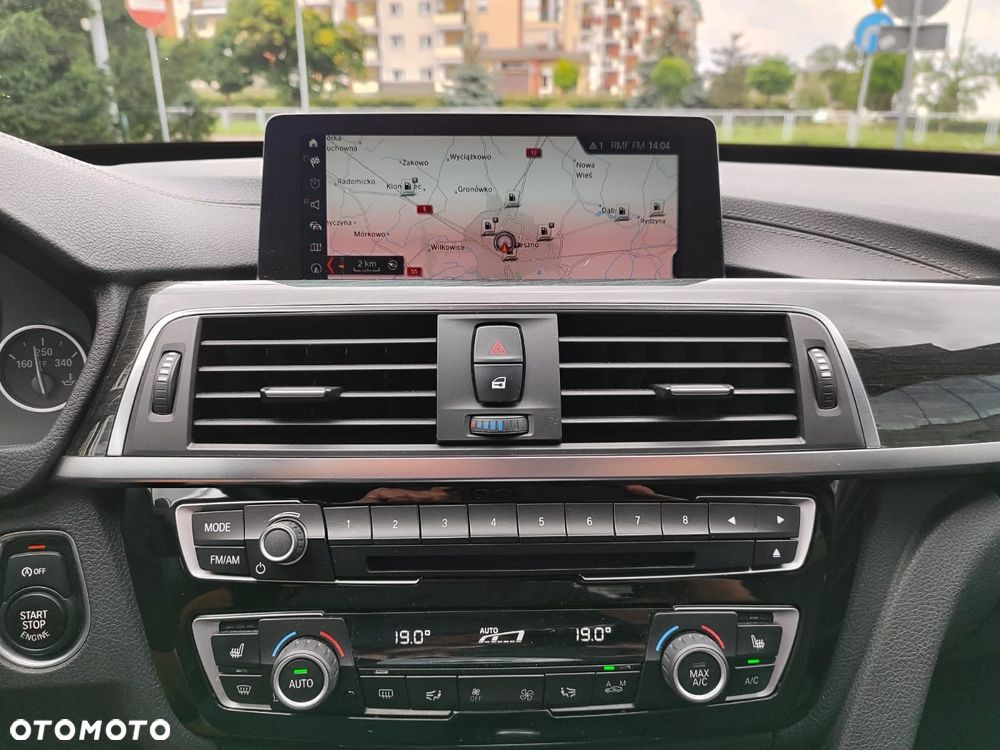 BMW 3GT 330i GPF Luxury Line - 21